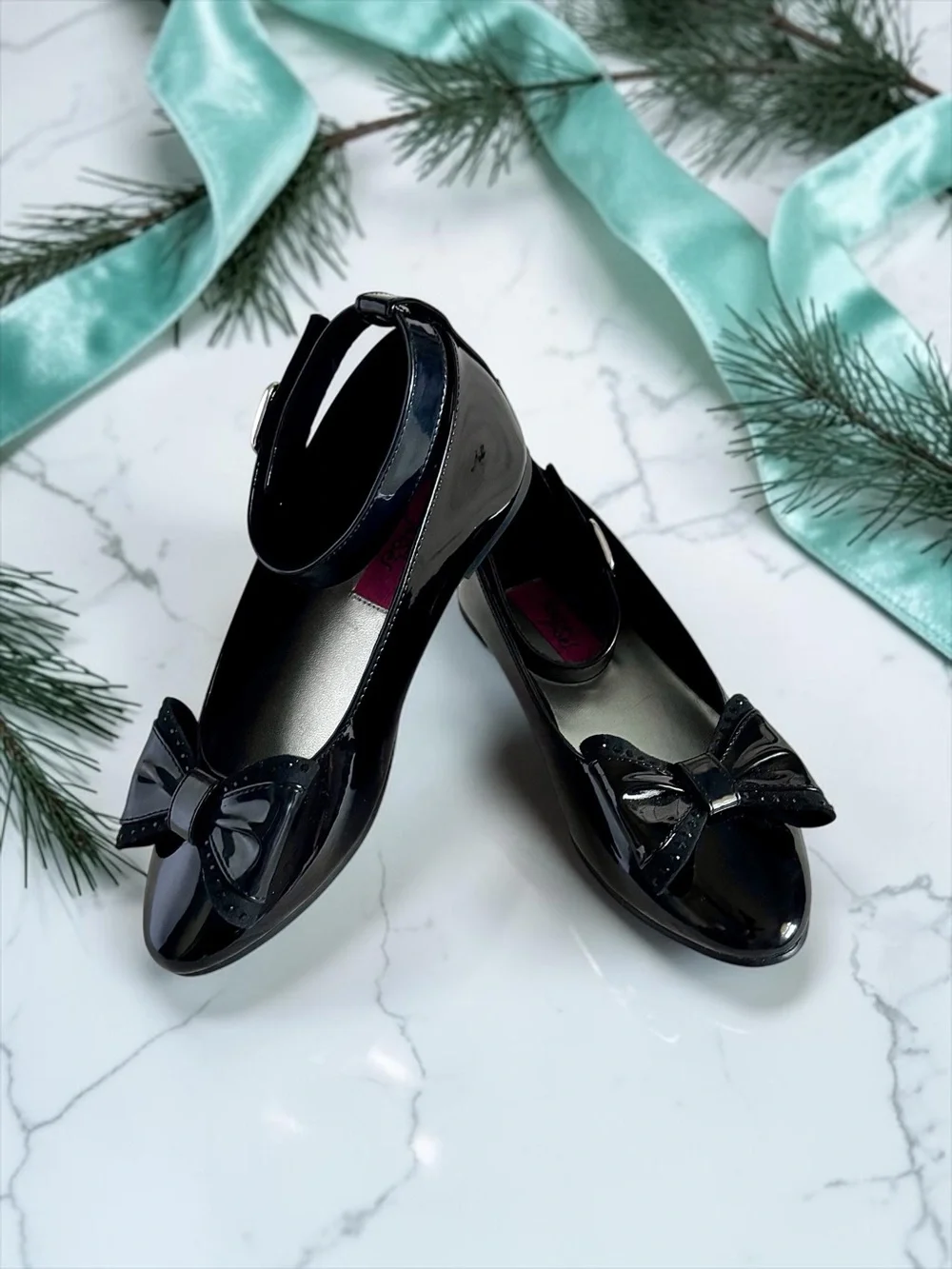 Rachel Shoes Little Girls Black Patent Bow Flats Size 2 Like New